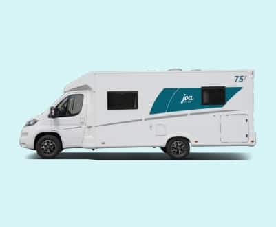 Camping-car Joa Camp de 7.5 mètres de long avec lit jumeaux et grand salon, découvrez le 75T