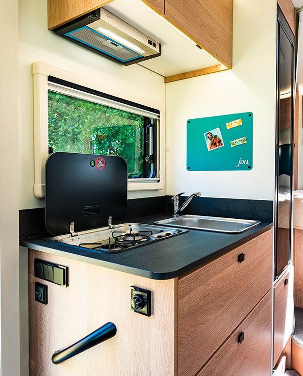 cuisine équipée camping car joa camp